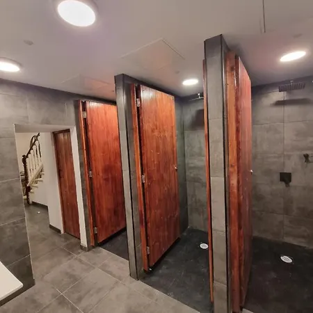 Auberge de jeunesse Compass House