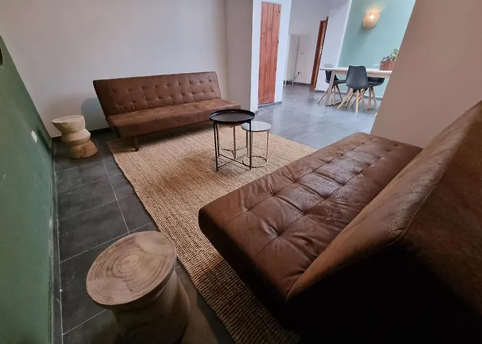 Compass House Hostel Las Palmas / Gran Canaria